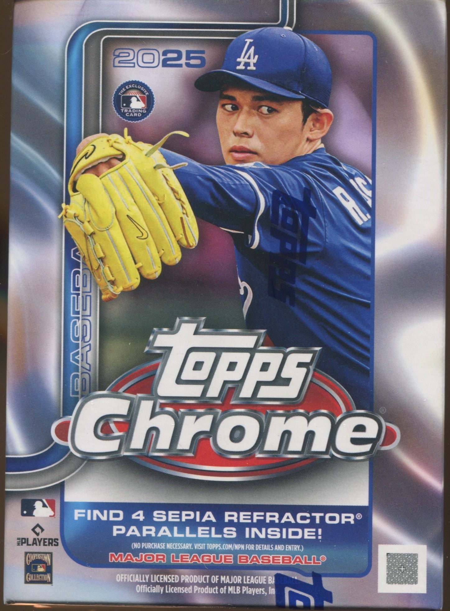 Topps Chrome 2025 Baseball Blaster Box - Trading Card Game Booster Pack